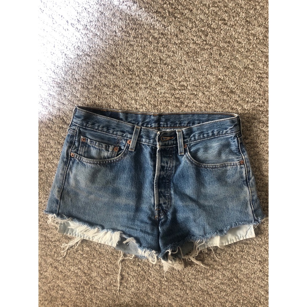 Levi’s jeans shorts 501